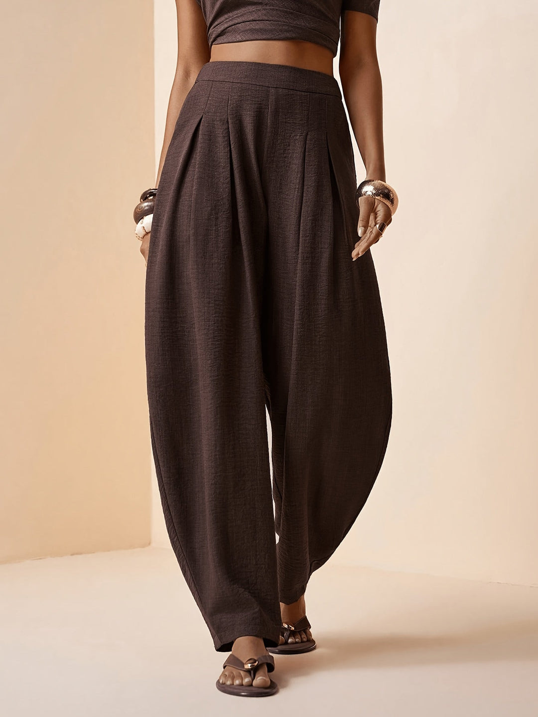 Droveaux | Elegant Straight Pants with Elastic Waist and Pleats