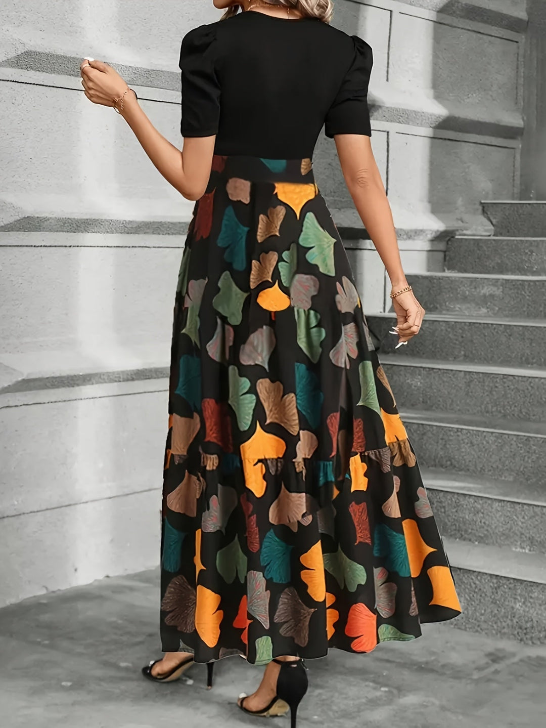 Vanya™ Elegant Midi Dress with Geometric Print and Puff Sleeves