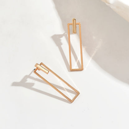 Quinleyra™ Long Geometric Earrings with Elegant Metallic Finish