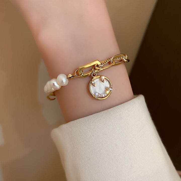 Wrenna™ Elegant Natural Pearl Bracelet with Luxury Style