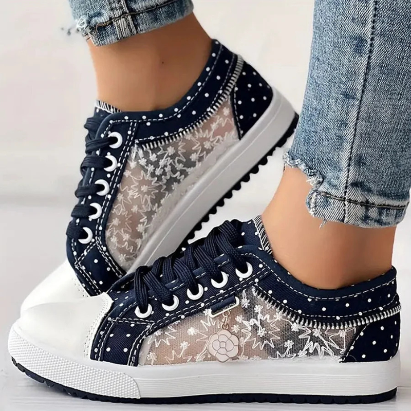 Lumexis | ELEGANT WOMEN'S SHOES WITH FLORAL DETAILS