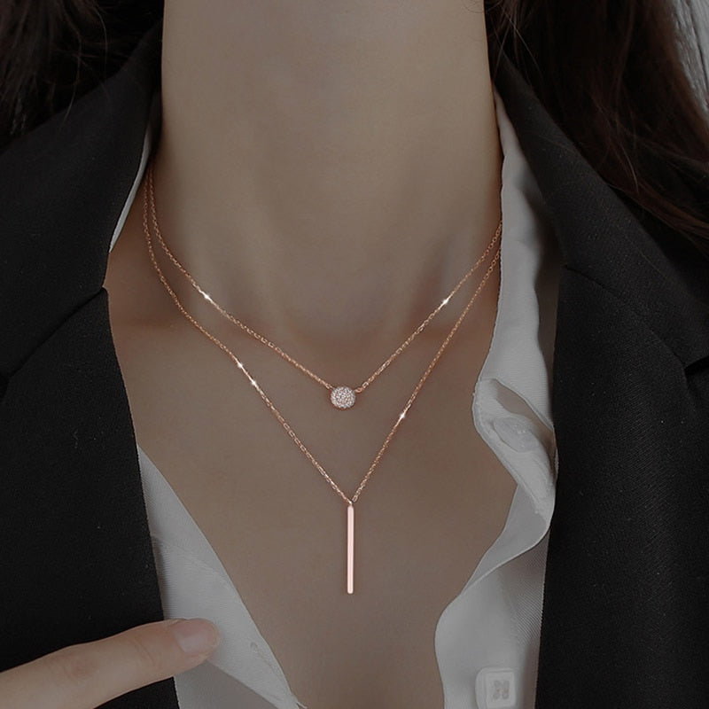 Oona™ Double Layered Collar with Elegant and Modern Design