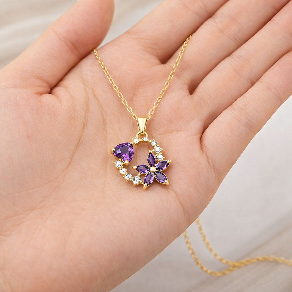 Halia™ Heart in Bloom Collar