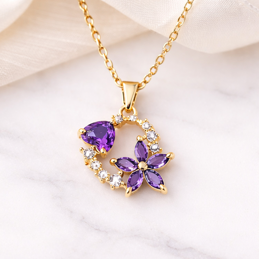 Halia™ Heart in Bloom Collar
