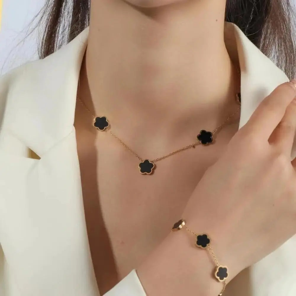 Noa™ Elegant Jewelry Set