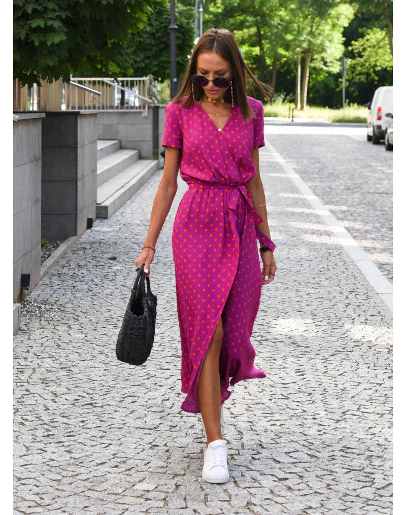 Delia™ Elegant Dress with V-Neck and Shaping Cut