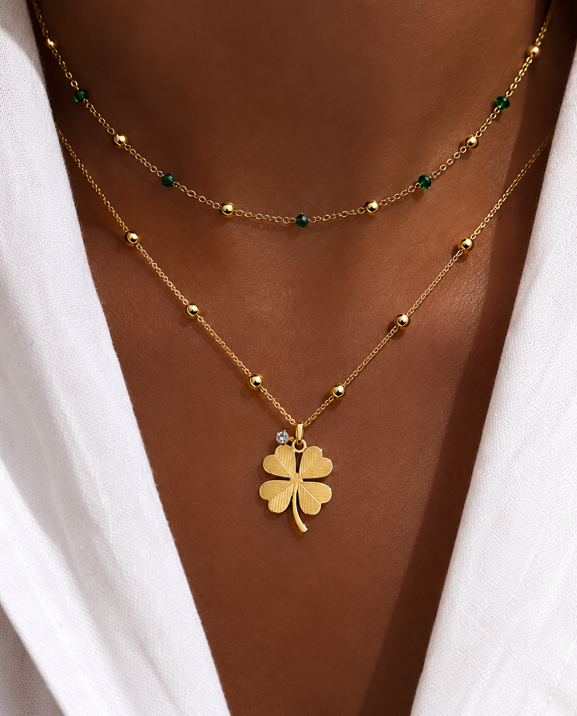 Xyla™ Clover Steel Collar in Elegant Gold Finish