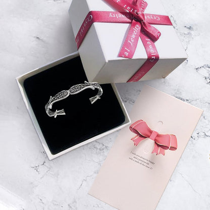 Celestium™ Vintage Bracelet with Angel Wings in Silver