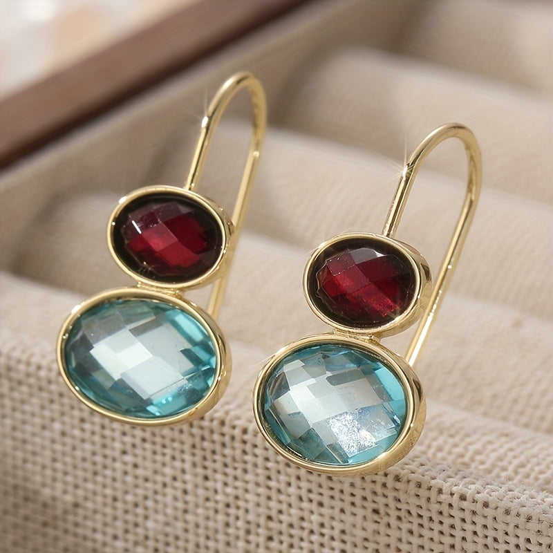 Perla™ Oval Hanging Earrings with Elegant Artisan Design