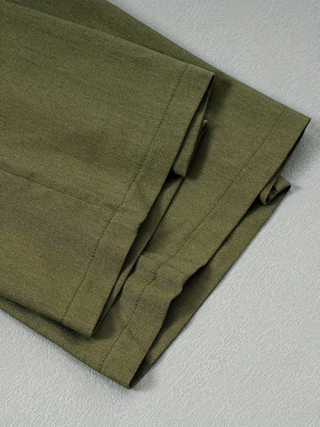 Vruxeth | Straight Leg Pants for Men with Relaxed Fit and Modern Style