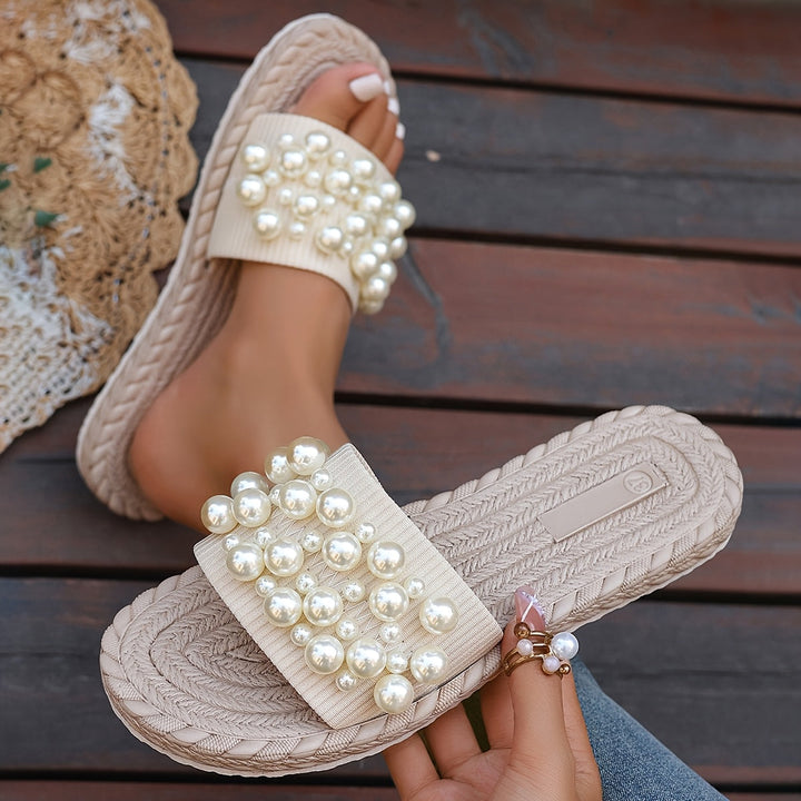 Fruxith | Flat Sandals with Decorative Pearls and Maximum Comfort