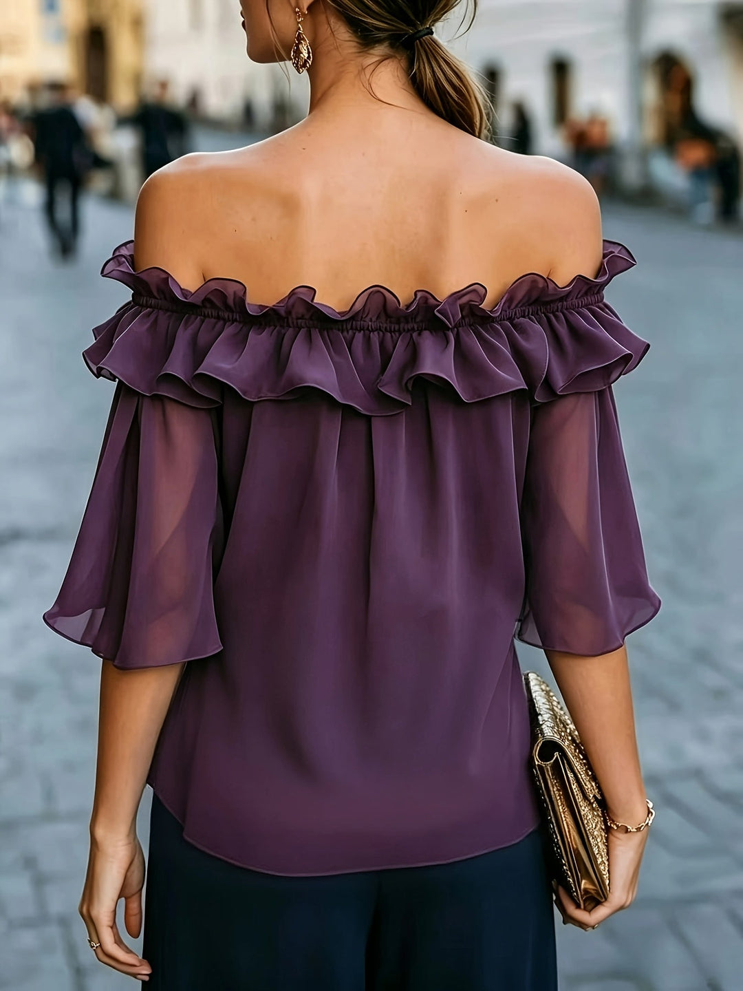 Bruvelle | Elegant Off-Shoulder Blouse with Short Sleeves